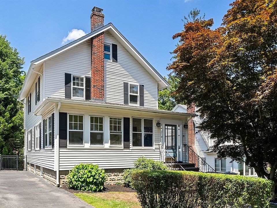 1st image of 49 Walnut St