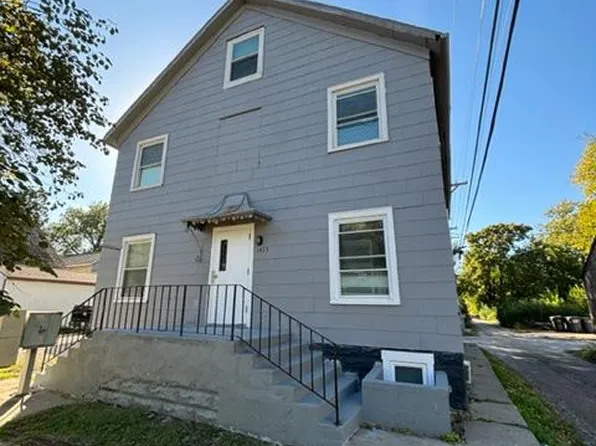 1425 S 10th St, Lincoln, NE 68502