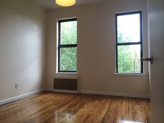 Rented by 4 Points Properties