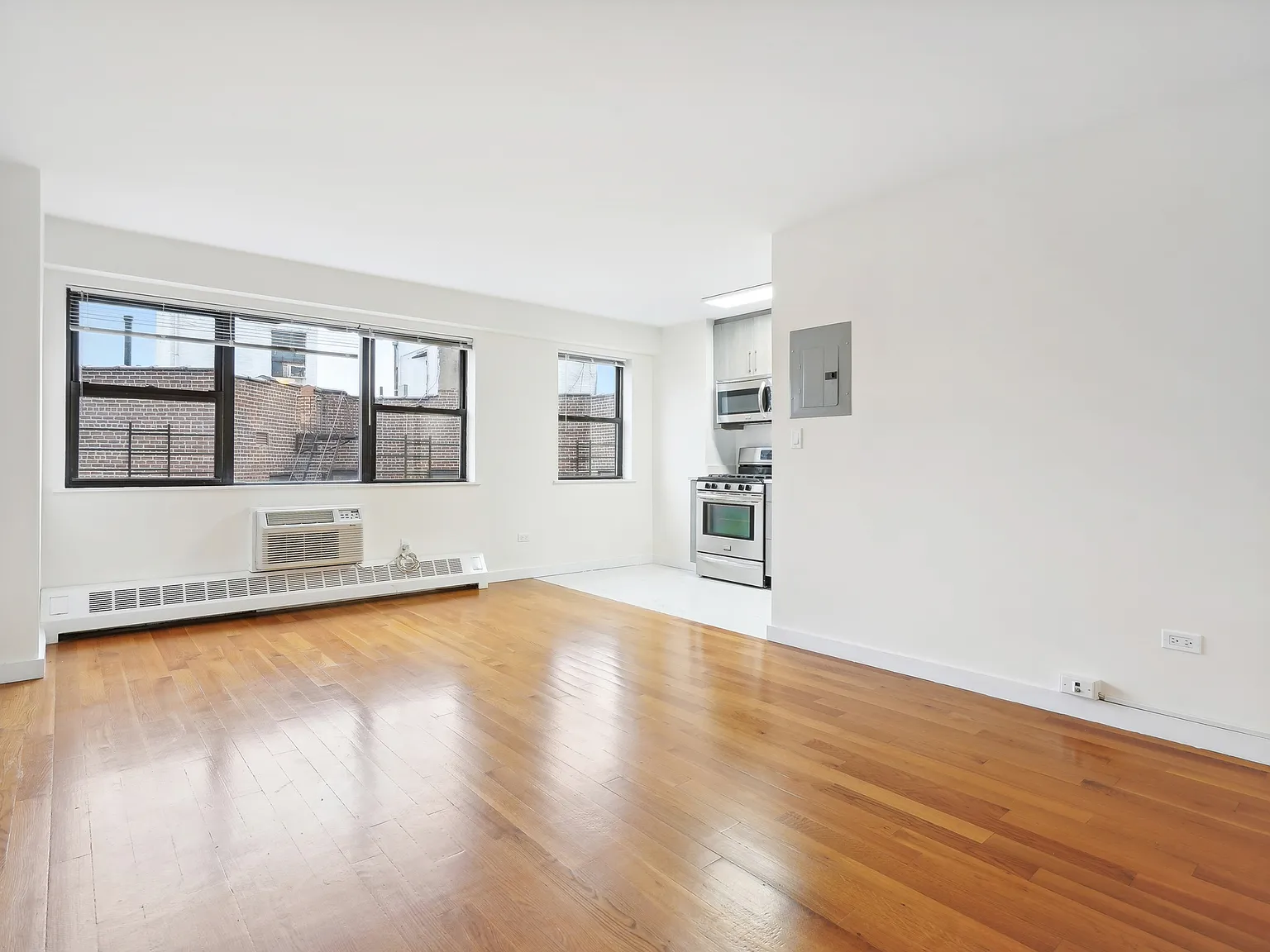 1770 Grand Concourse — Photo 2