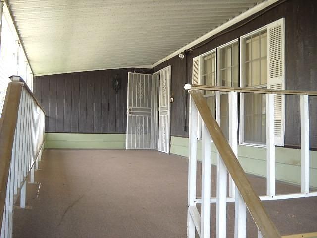 2nd image of 31745 Via Valdez St