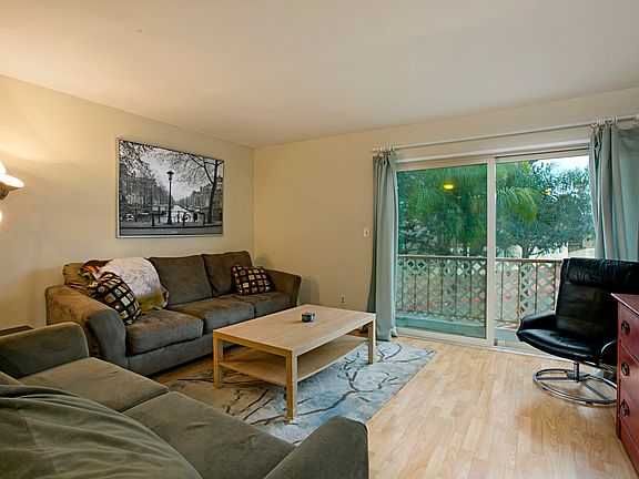 5th image of 3950 Langley Ct NW APT F630