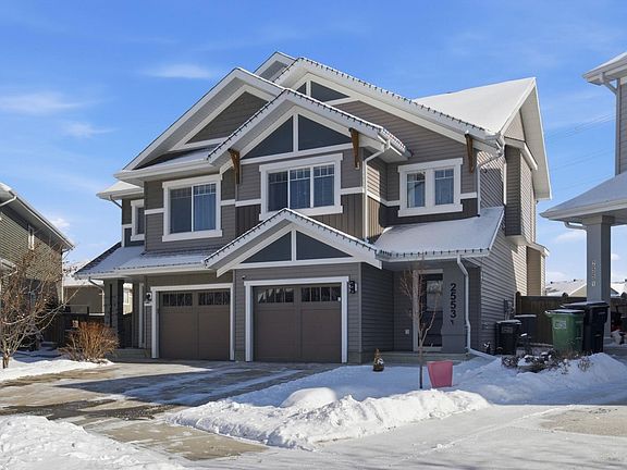 3rd image of 2553 Coughlan Rd SW