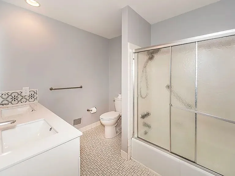 1358 Arroyo Dr — Photo 18