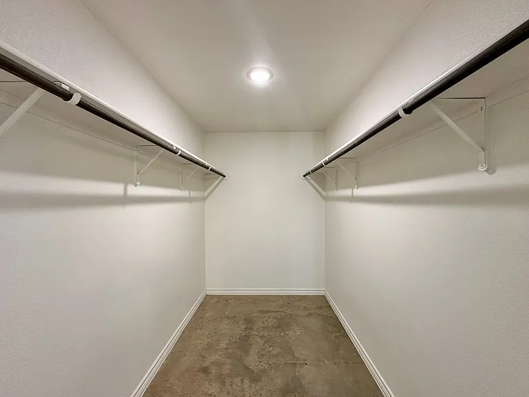 6106 Harriet Tubman Ave — Photo 29