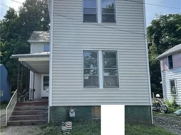 513 Smith St, Marietta, OH 45750