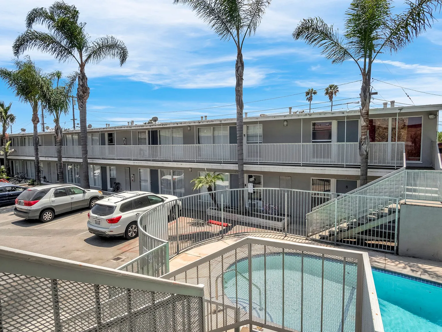 Oxnard Occidental Apartments — Photo 4
