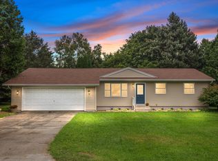 126 Johnson St, Edmore, MI 48829