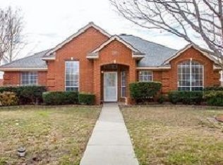 8511 Hidden Spring Dr, Frisco, TX 75034