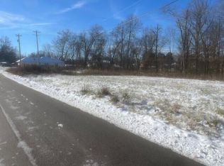 1102 Rainbow Way, Lawrenceburg, KY 40342