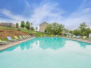The Grand at the Riverway, Radford, VA 24141