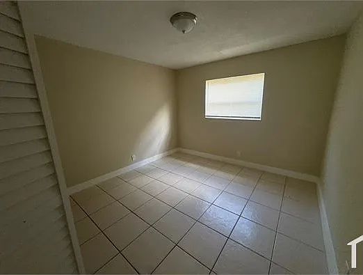 201 NW 32nd Ct #104 — Photo 12
