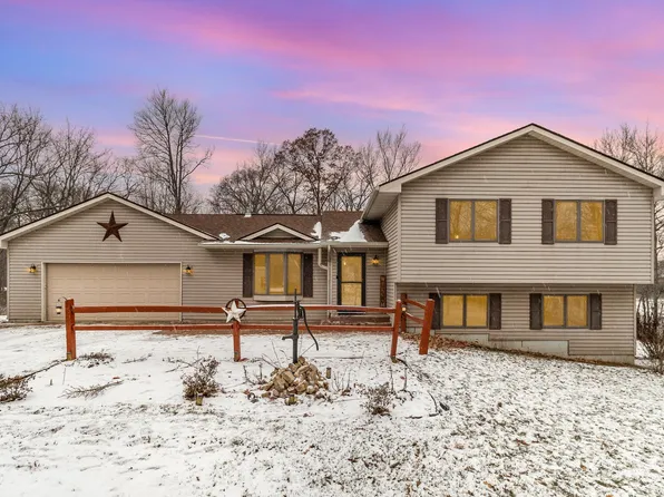 2348 53rd St, Somerset, WI 54025