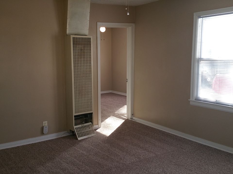 1st image of 308 N 10th St