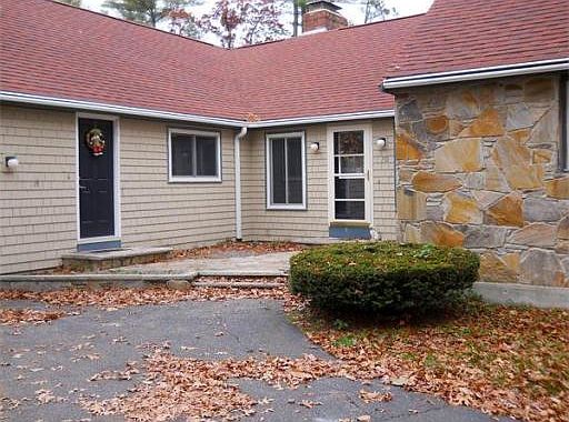 4th image of 70 Brentwood Dr