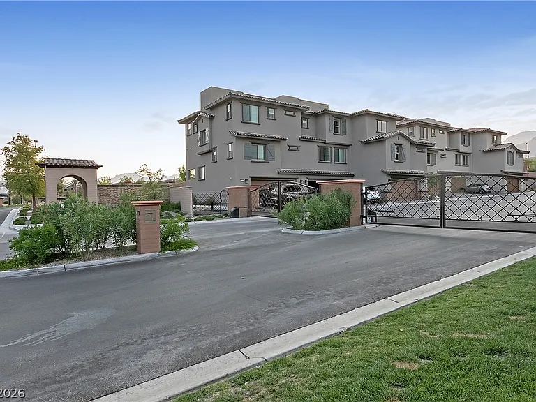 41 Lomita Heights Dr — Photo 40
