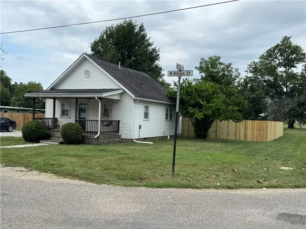 308 N Illinois St, Ashmore, IL 61912