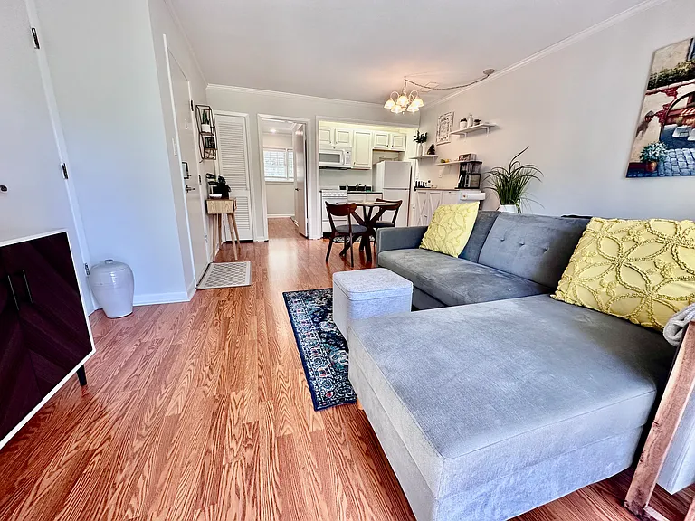 353C Driftwood Cir #C — Photo 15