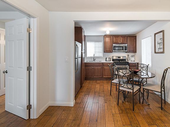 2nd image of 5249 1/4 Satsuma Ave