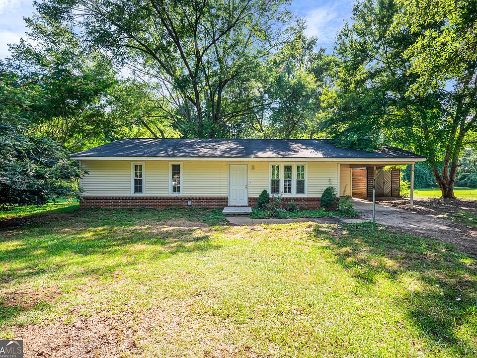 1st image of 156 Crestwood Dr