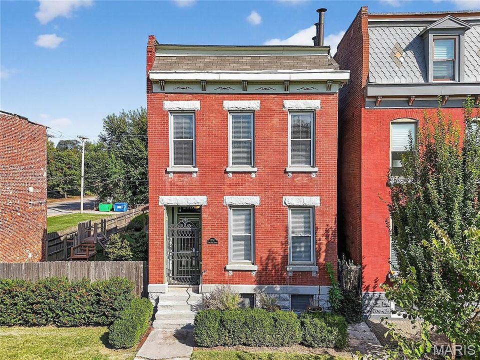 1st image of 2751 Shenandoah Ave