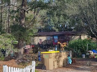 210 River Oak Dr, Bloomingdale, GA 31302