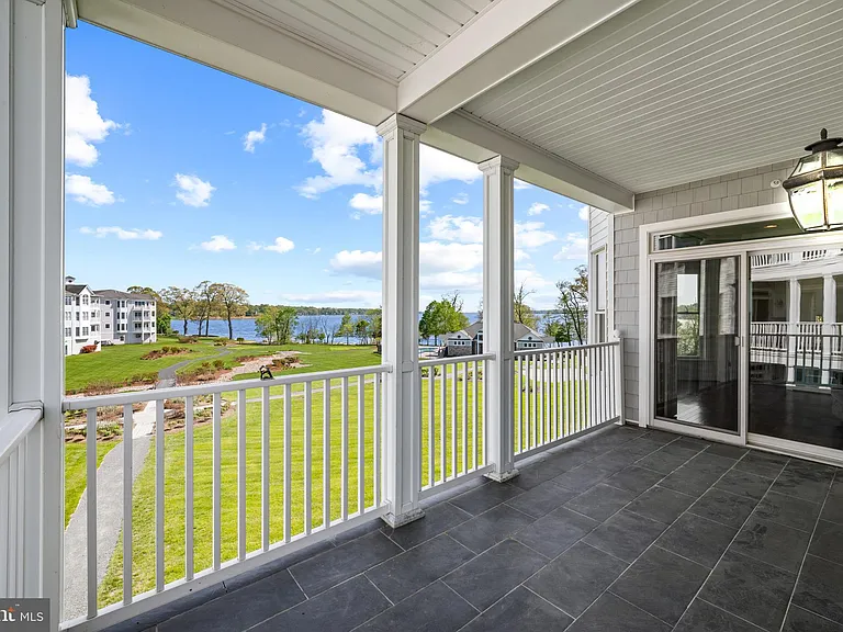 4700 Water Park Dr #J — Photo 36