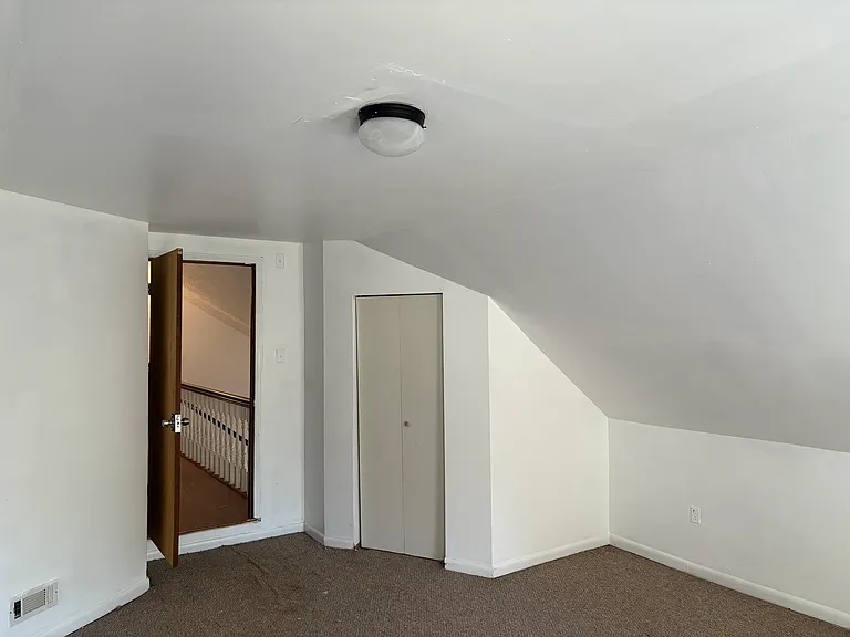865 Bristol Way — Photo 30