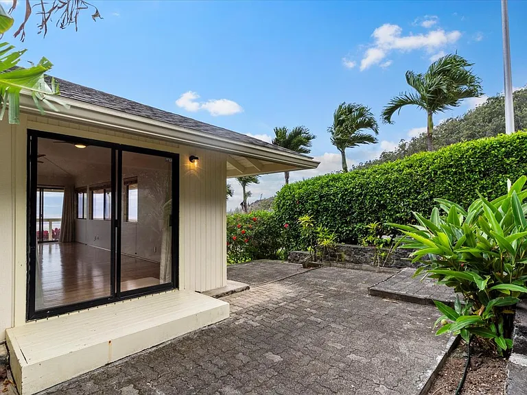 560 Kuikahi Dr — Photo 69