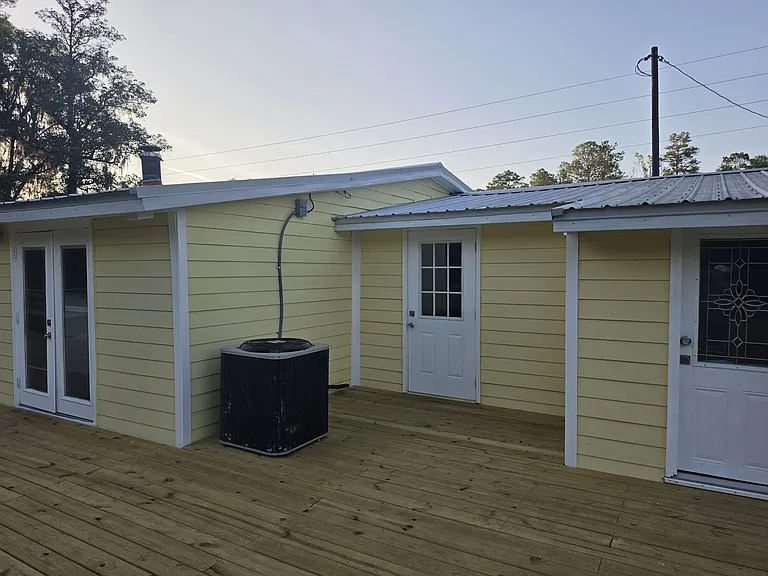 16215 SE Hawthorne Rd — Photo 42