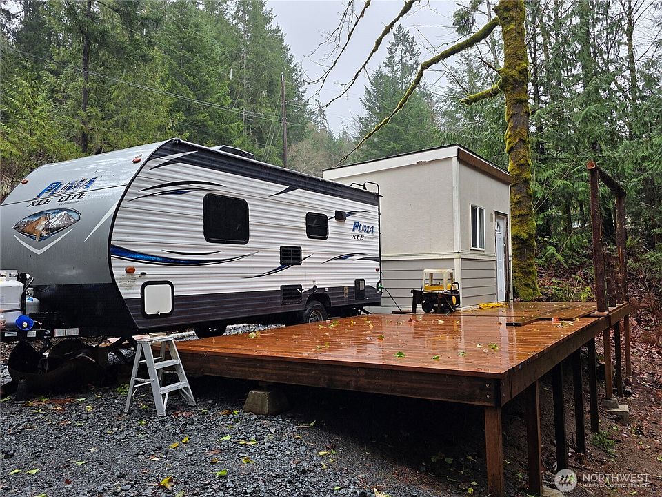 1st image of 375 Arabian Drive