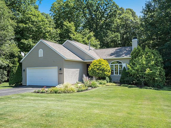 2nd image of 15010 Treevalley Dr NE