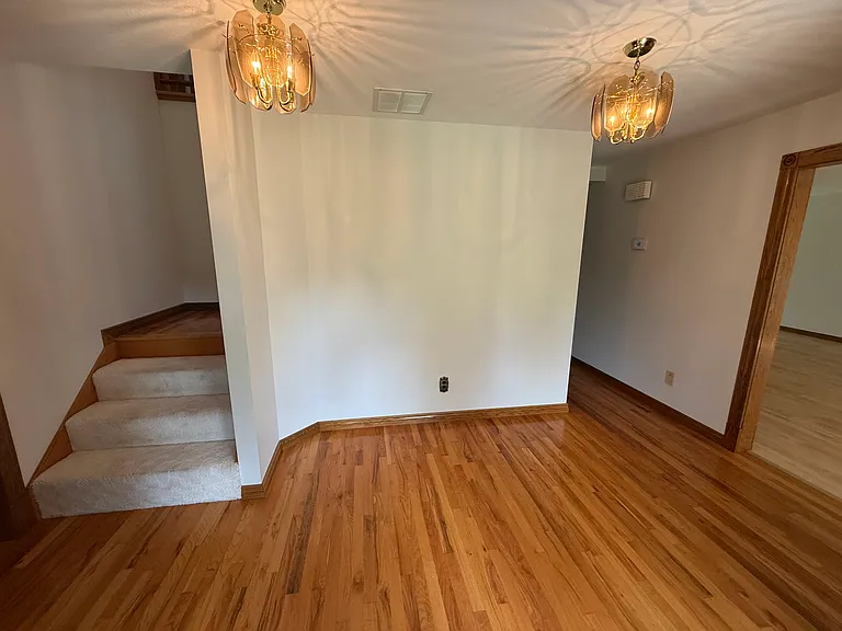 1087 Pea Ridge Rd — Photo 4