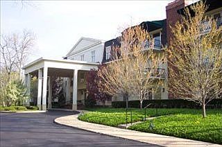 1st image of 333 Oakwood Ave Suite 1C