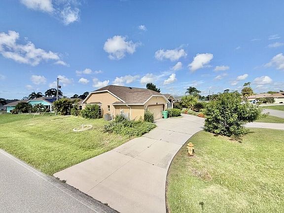 5th image of 23167 Mineral Ave