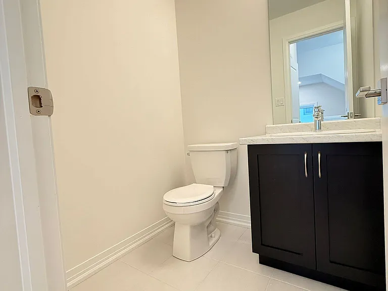 660 Colborne St W #140 — Photo 21