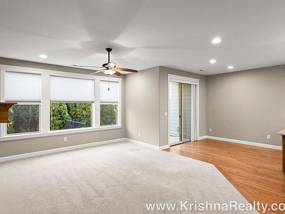 4th image of 4026 SE 177th Ln