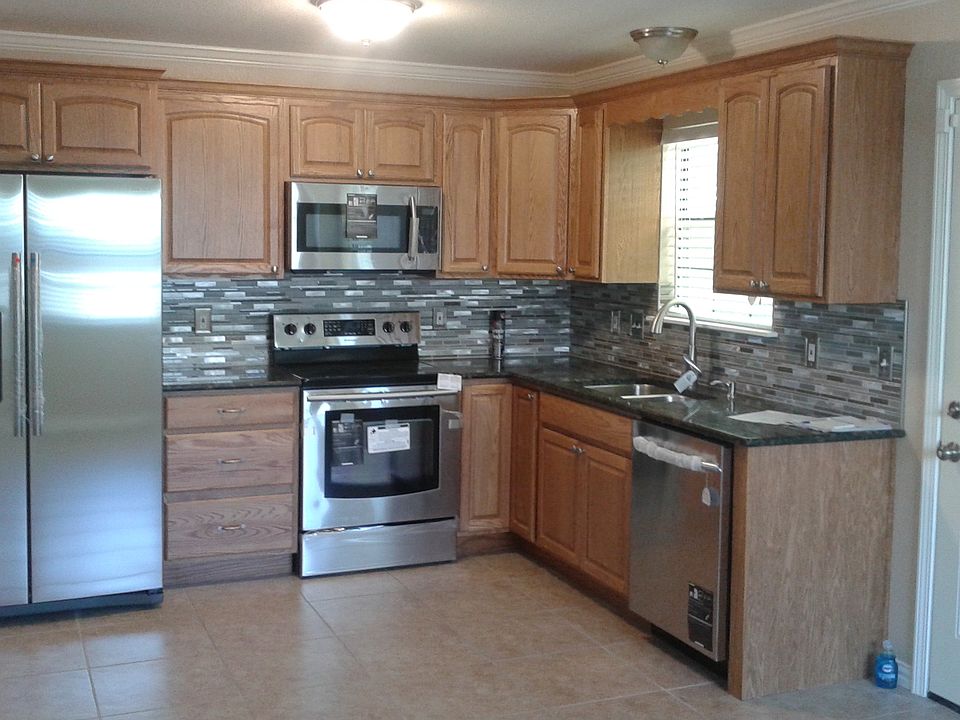 1st image of 408 Diana Ln