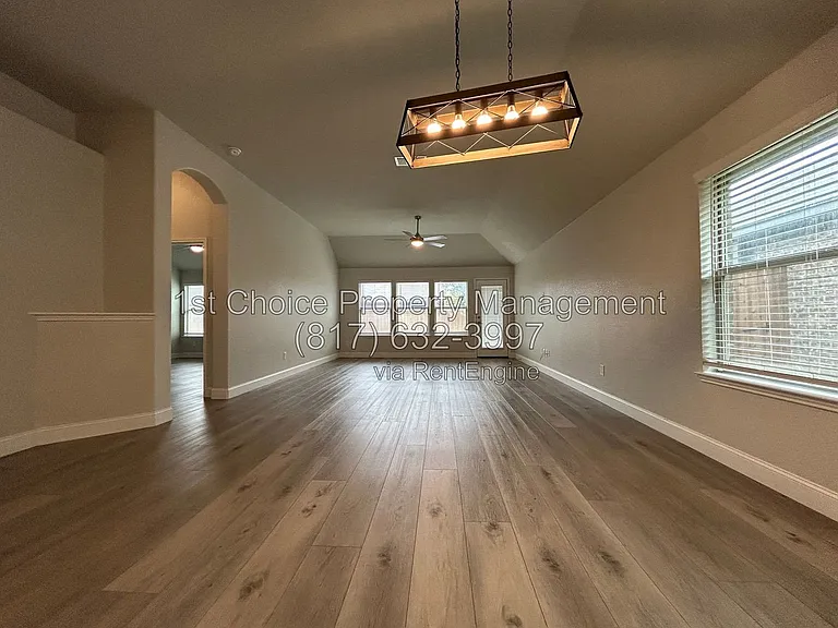 6340 Battle Mountain Trl — Photo 25