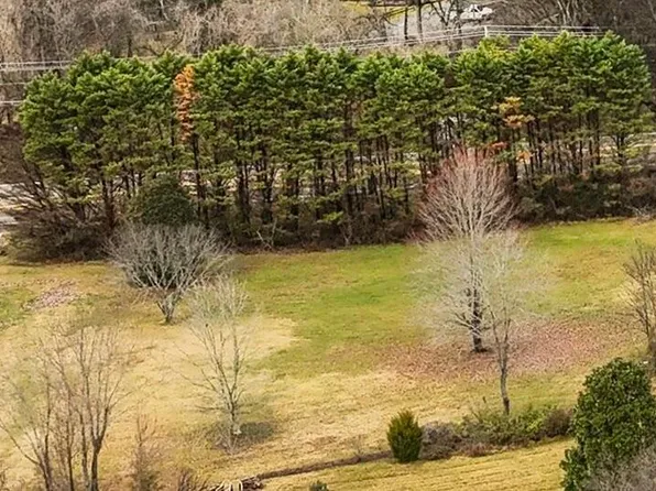 5601 Barineau Ln, Knoxville, TN 37920