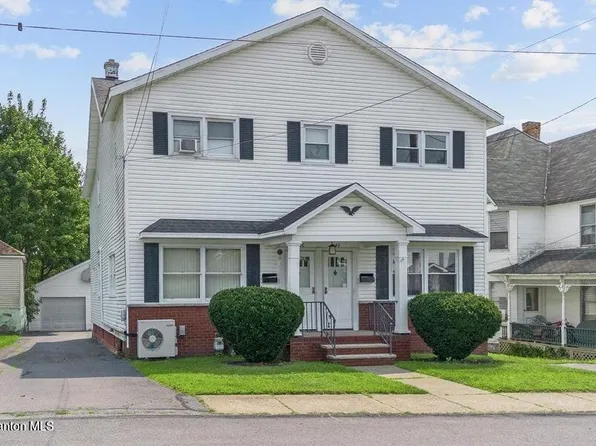 458 Madison Ave, Jermyn, PA 18433