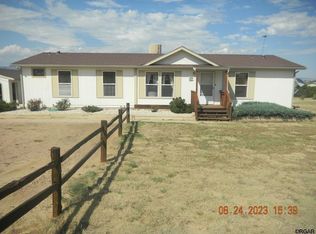 1223 Cap Rock Rd, Coal Creek, CO 81221