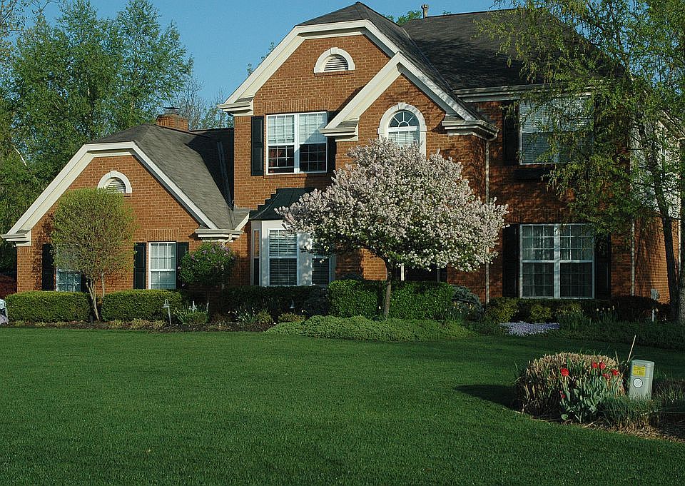 1st image of 1122 Glen Echo Ln
