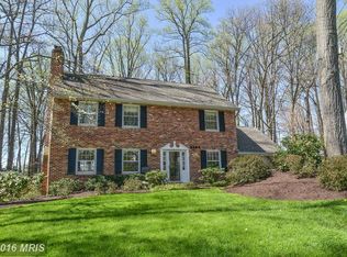 5104 Kingston Dr, Annandale, VA 22003