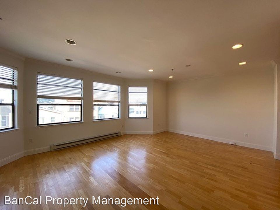 1st image of 1539 Anza St #3