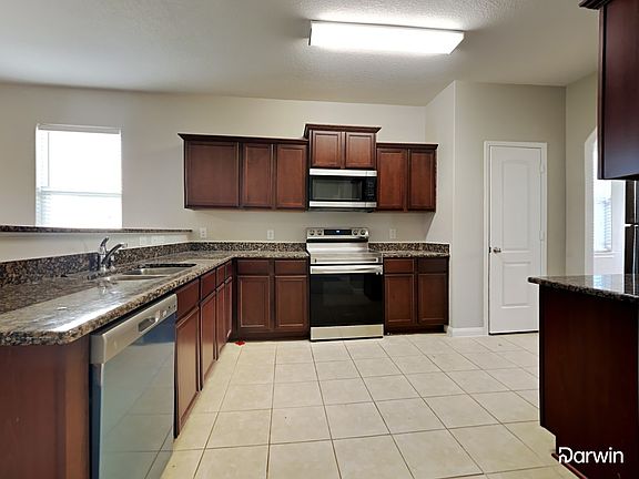 2nd image of 12038 Powderhorn Ln