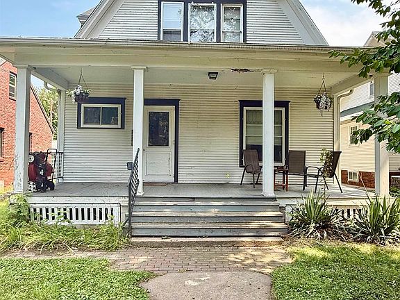 2nd image of 226 S 29th St