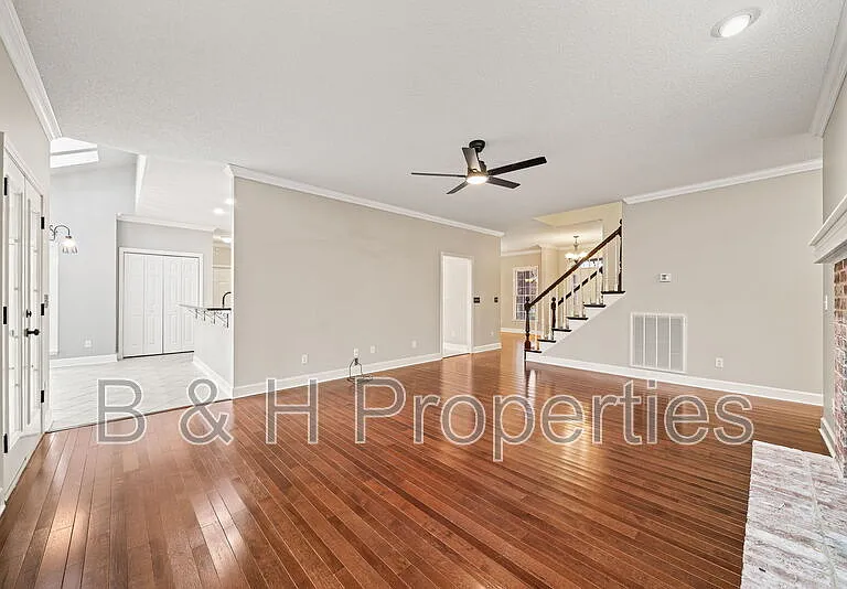 444 Ironwood Cir — Photo 12