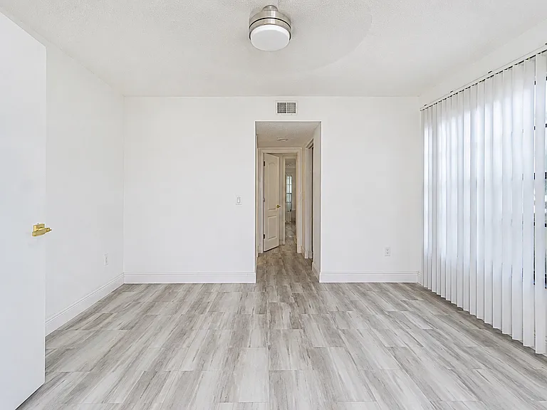 4965 Puritan Cir #401 — Photo 12