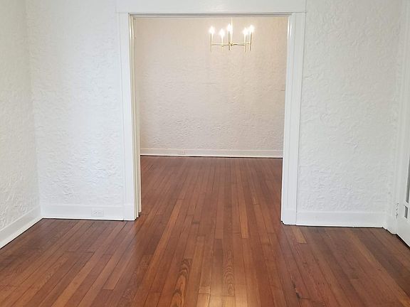 4th image of 2818 Audubon St